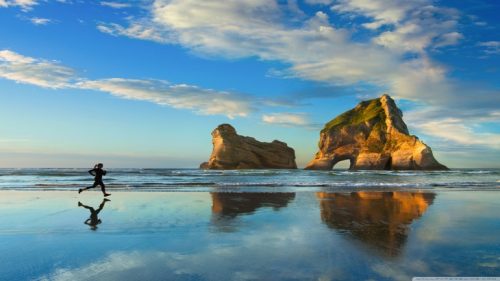 9 Best Windows 10 Wallpapers & Easy Setup Guide